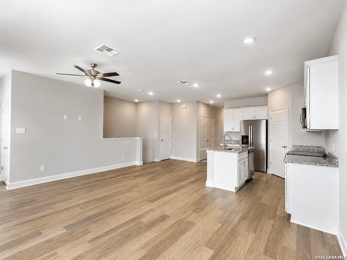 7137 Magnolia Creek San Antonio TX 78252