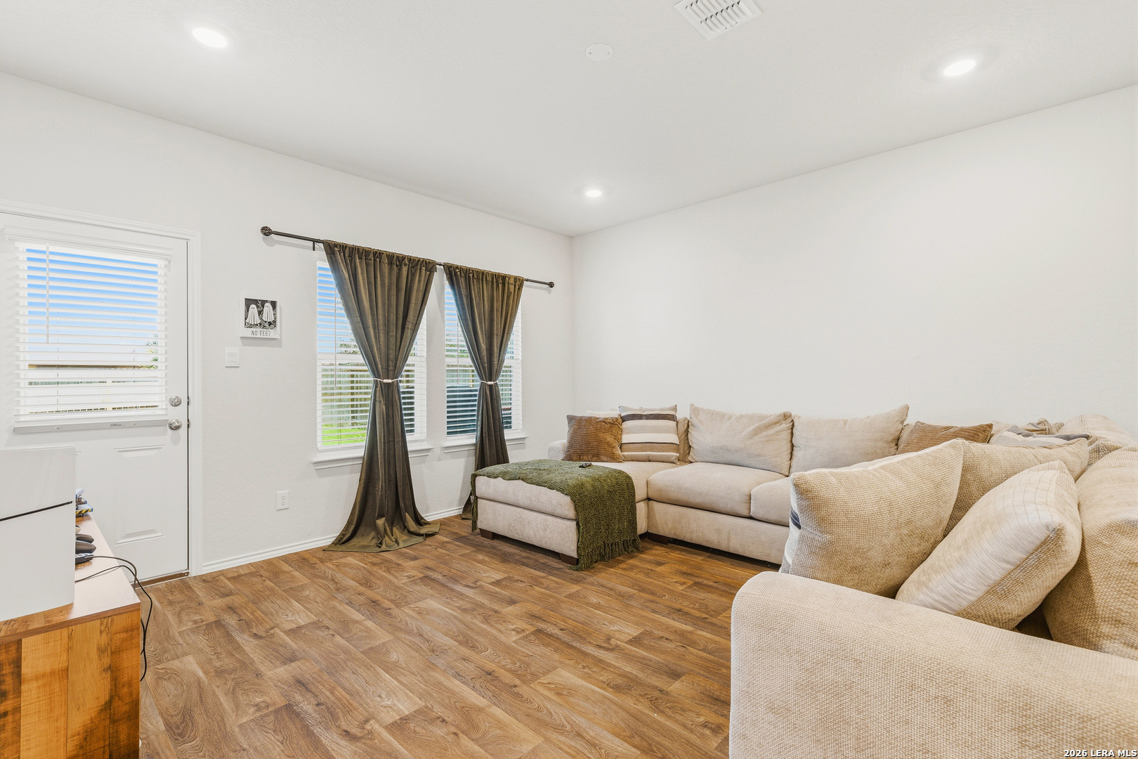 5923 Hartley Home San Antonio TX 78245