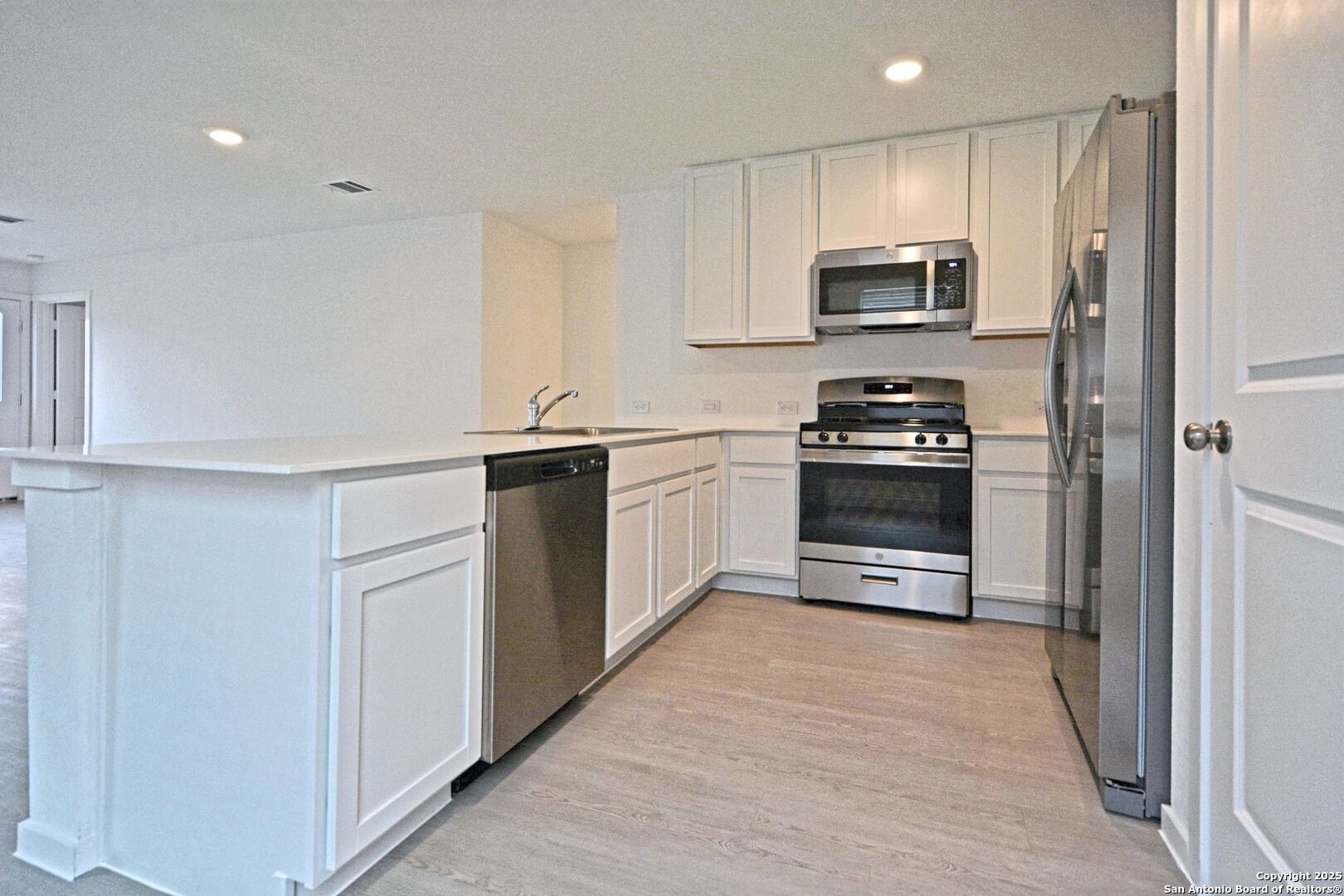 3748 Axis Hill Street New Braunfels TX 78132