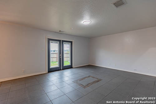 6450 Mineral Bay San Antonio TX 78244