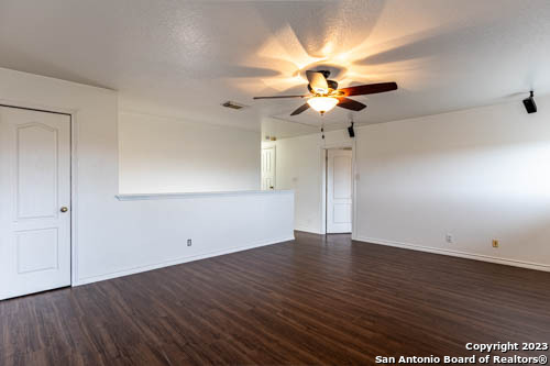 6450 Mineral Bay San Antonio TX 78244