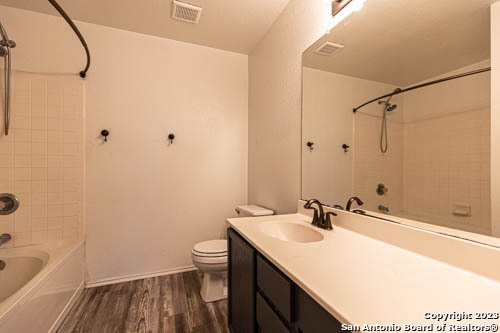 6450 Mineral Bay San Antonio TX 78244