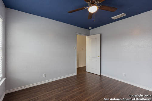 6450 Mineral Bay San Antonio TX 78244