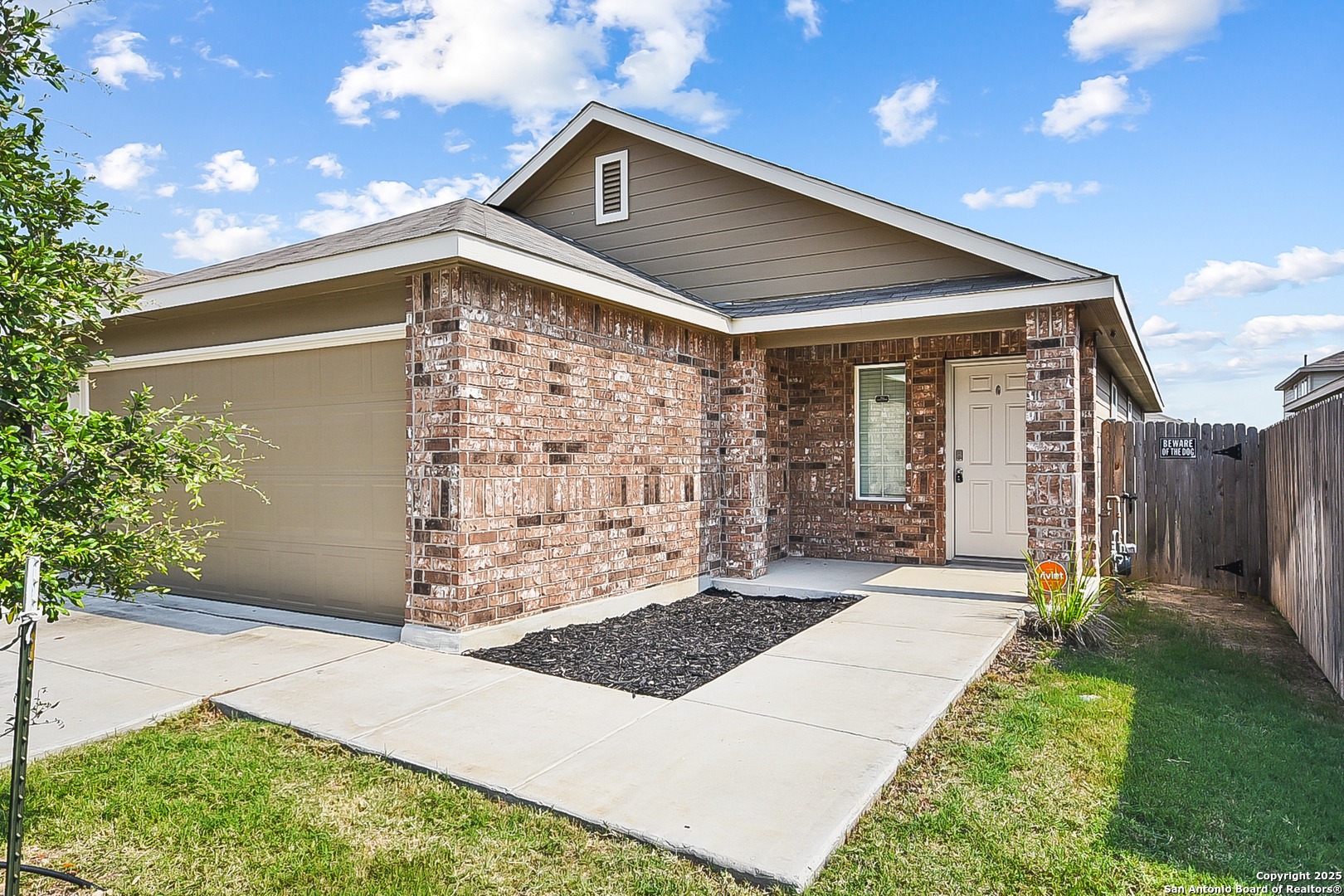 12122 Pease River San Antonio TX 78245