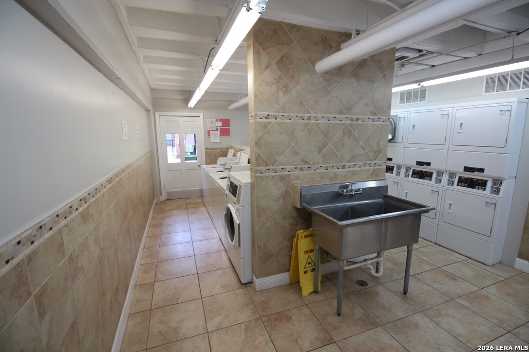 8401 N New Braunfels San Antonio TX 78209