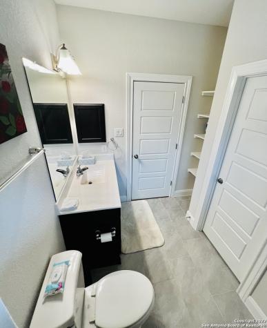 5834 Burro Stone San Antonio TX 78253