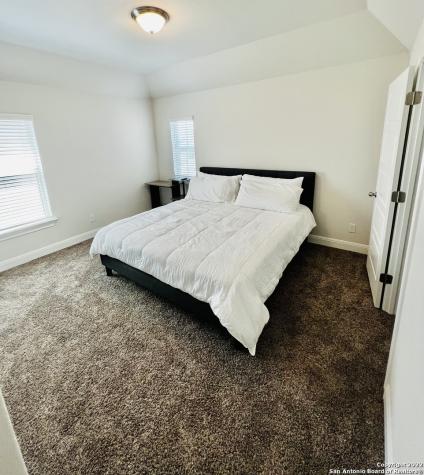 5834 Burro Stone San Antonio TX 78253