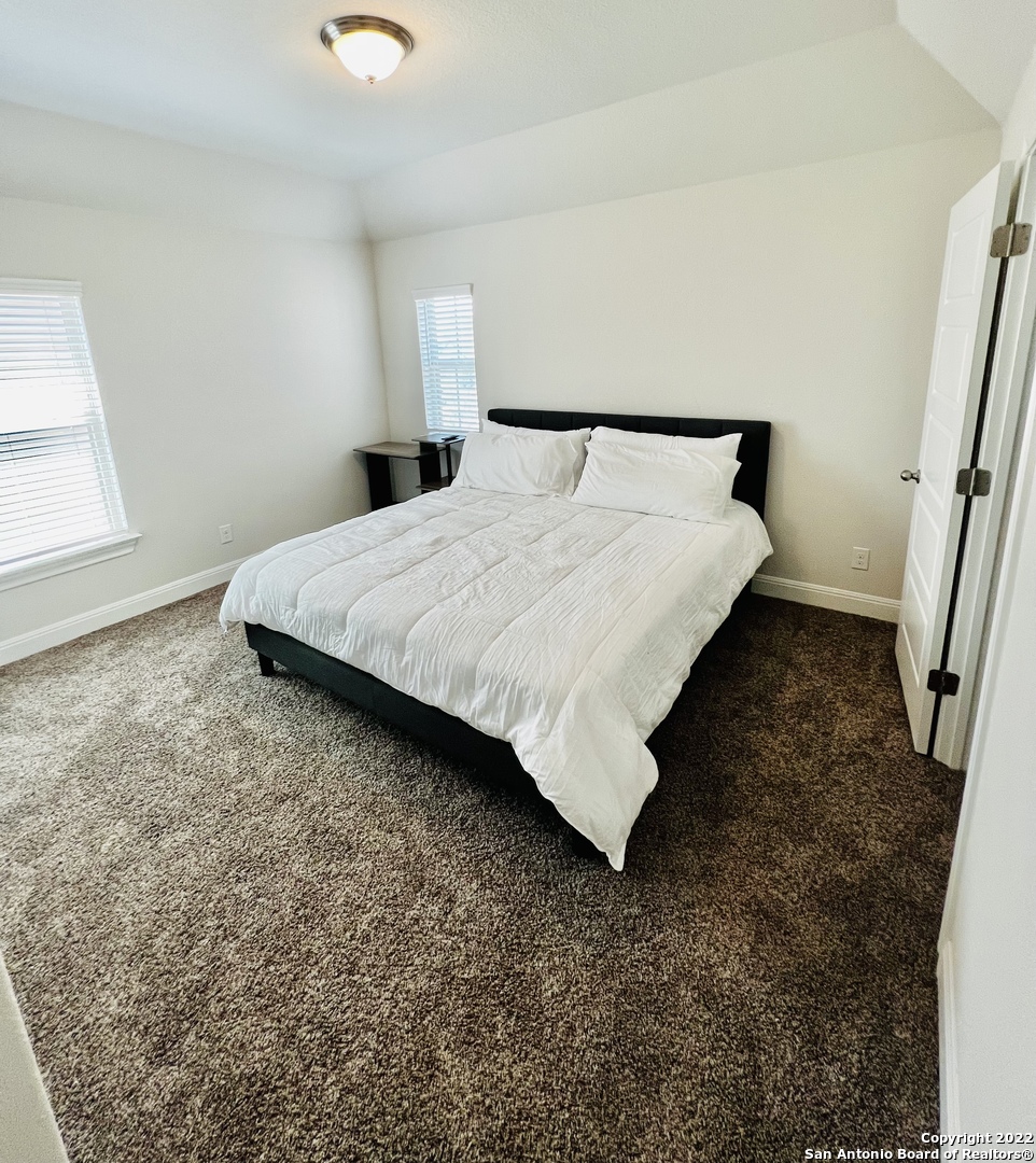 5834 Burro Stone San Antonio TX 78253