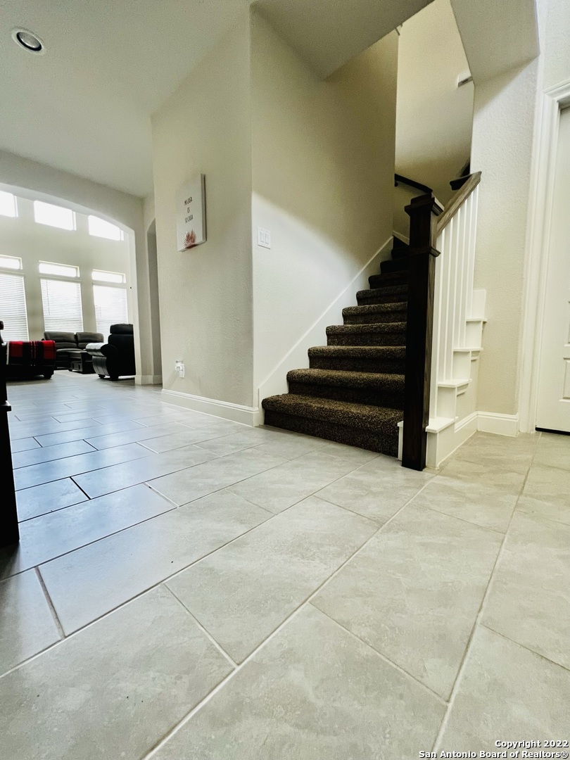 5834 Burro Stone San Antonio TX 78253