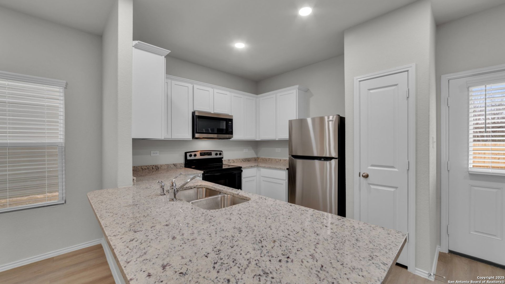 9034 Glen Shadow San Antonio TX 78239