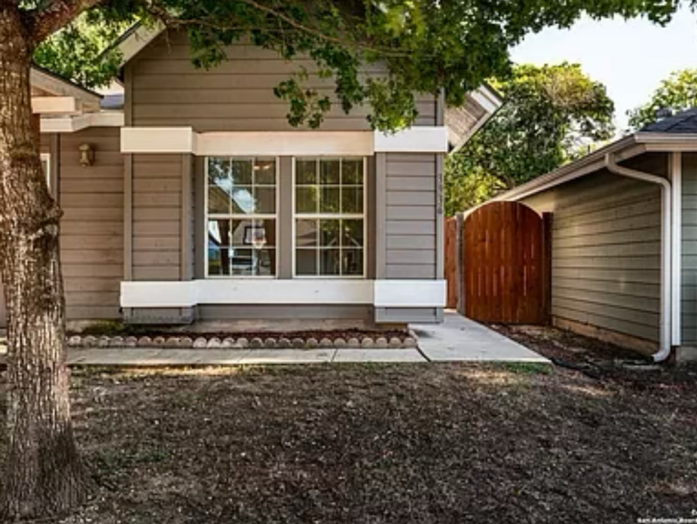 3936 Heritage Hill San Antonio TX 78247