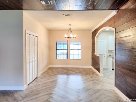 135 Harvard Terrace San Antonio TX 78201