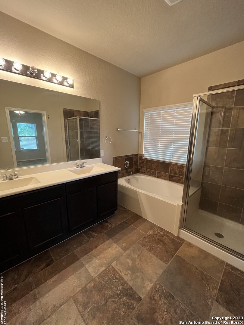 4326 Stanley Park Converse TX 78109