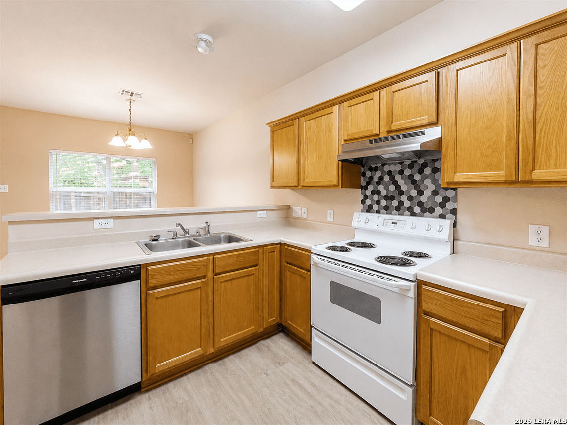 5510 Painter Green San Antonio TX 78240