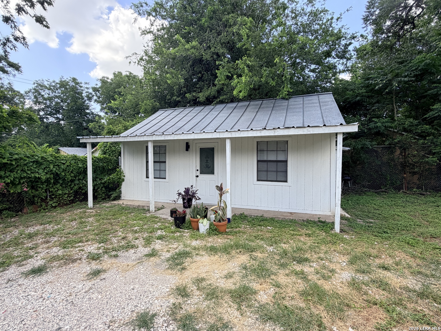 1121 Essex Street San Antonio TX 78210