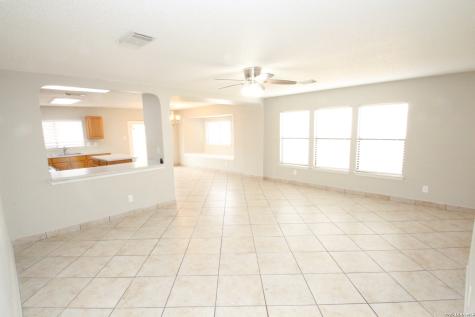 7807 Pecan Heights San Antonio TX 78244
