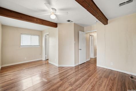 13422 Patmore Drive San Antonio TX 78217