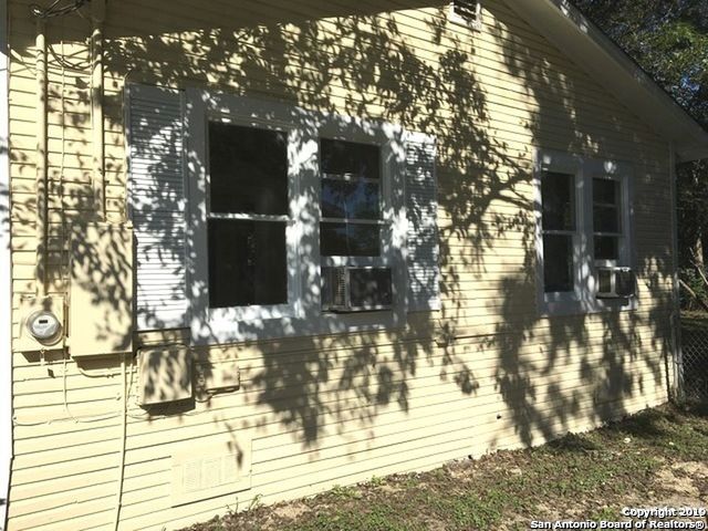 515 Lincolnshire Drive San Antonio TX 78220