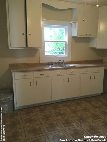 515 Lincolnshire Drive San Antonio TX 78220