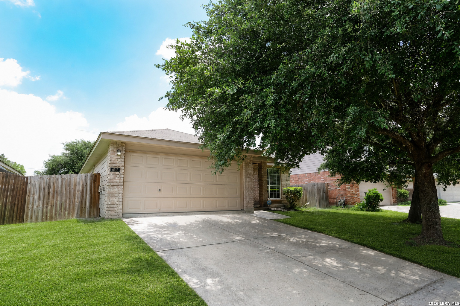 6915 Cutting Creek San Antonio TX 78244