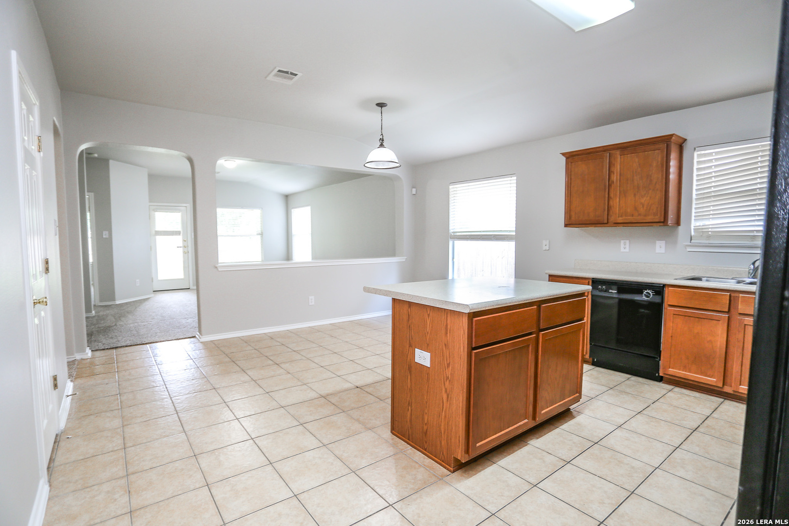 6915 Cutting Creek San Antonio TX 78244