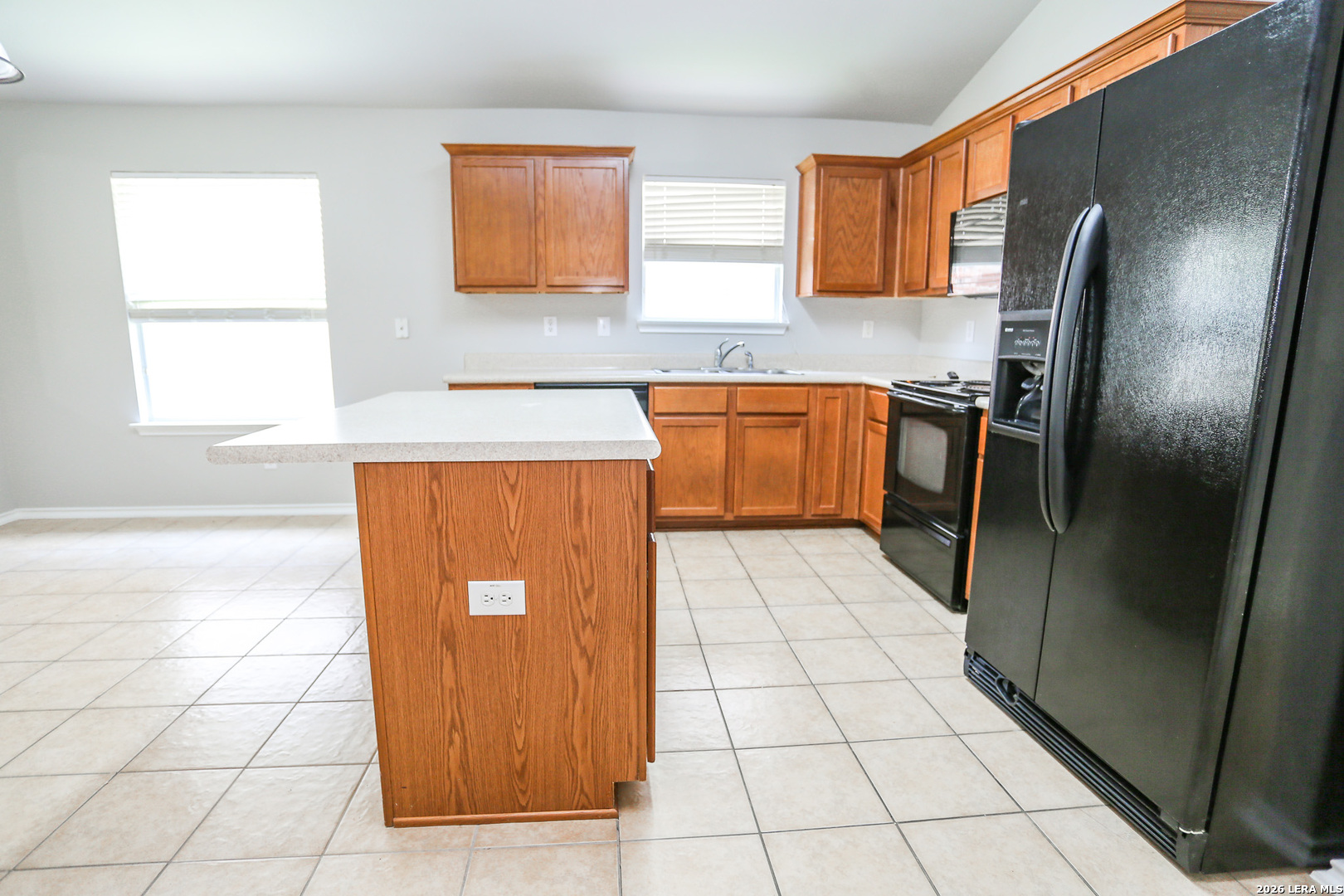 6915 Cutting Creek San Antonio TX 78244