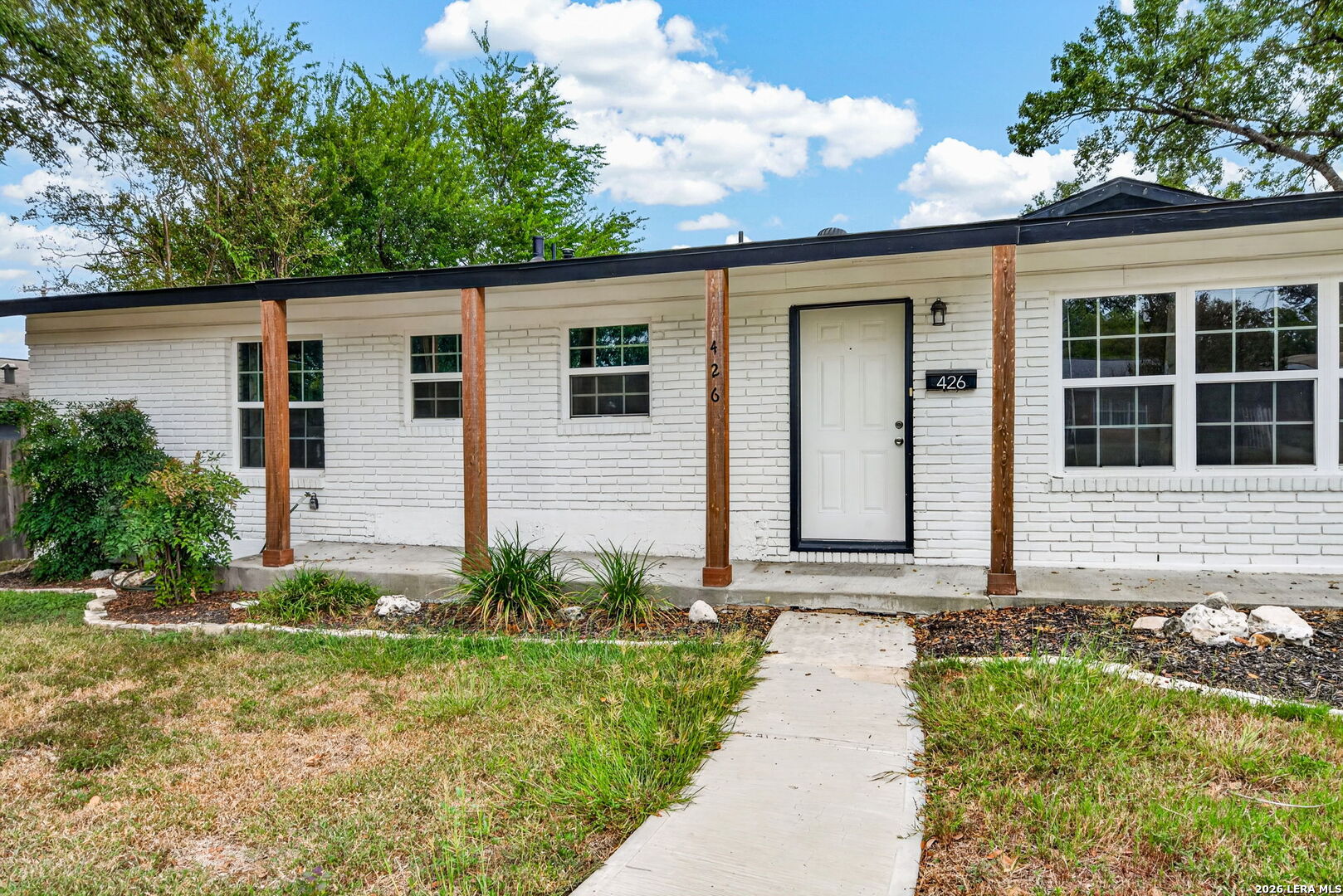 426 Redcliff Drive San Antonio TX 78216