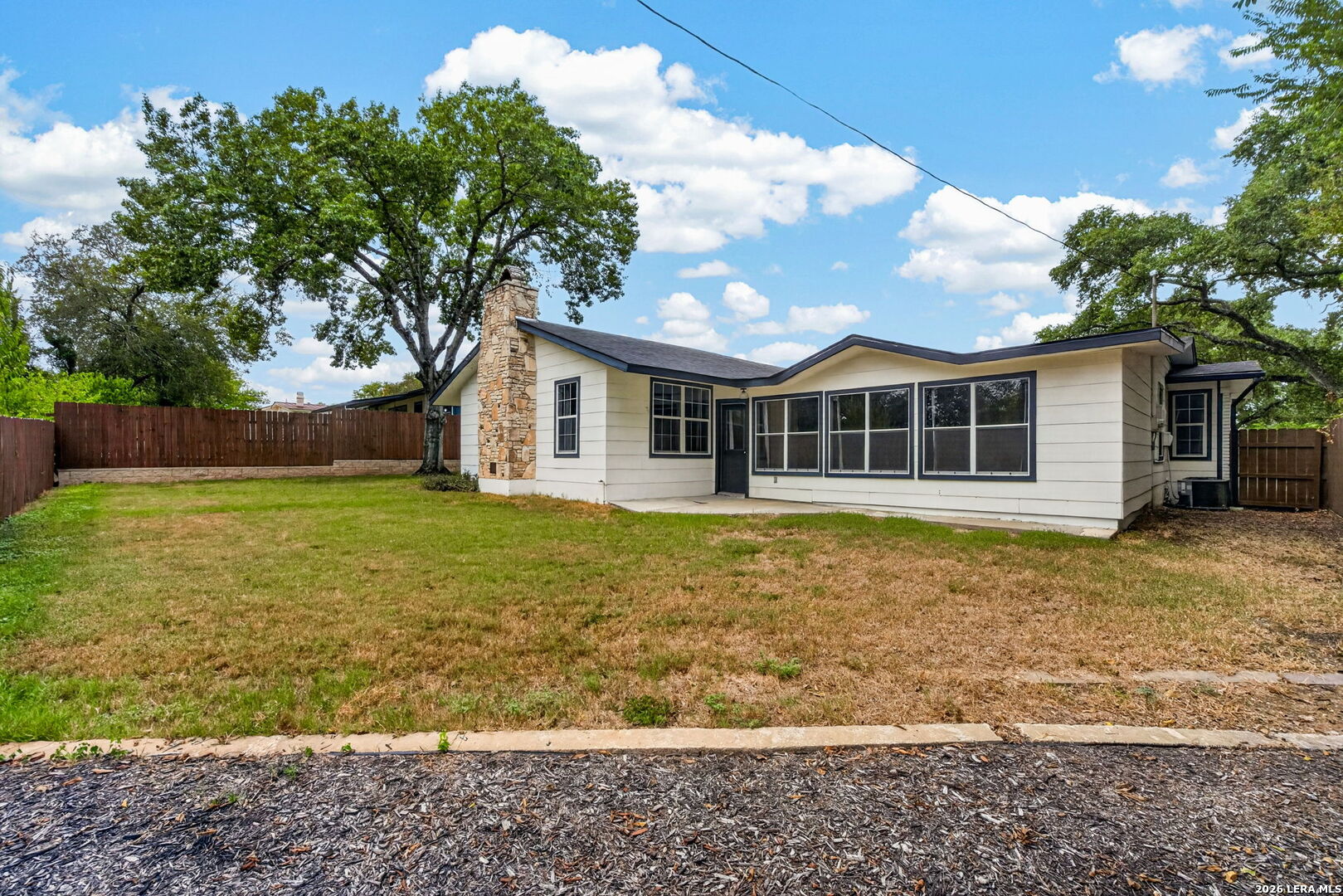 426 Redcliff Drive San Antonio TX 78216
