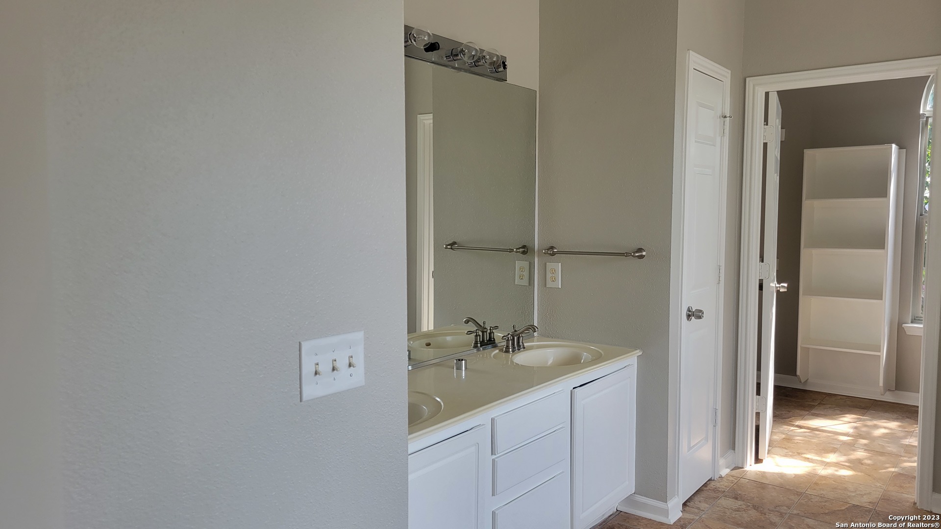 21318 Rio Sabinal San Antonio TX 78259