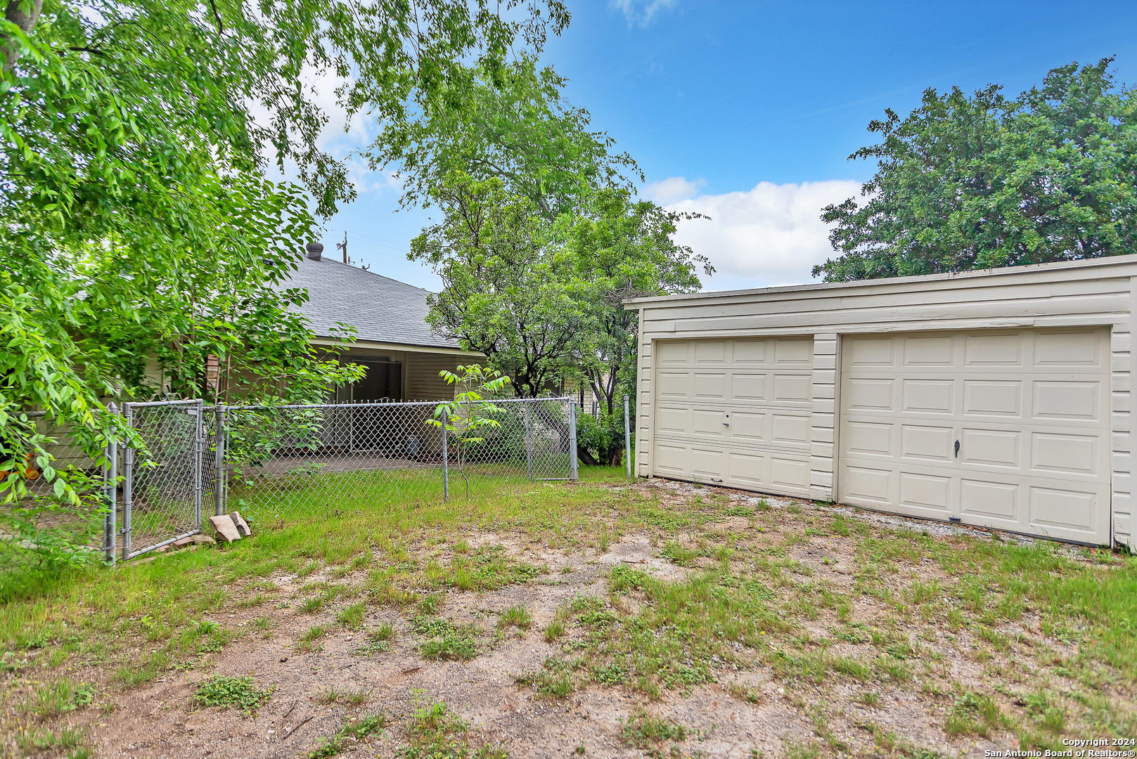 2730 Nacogdoches Road San Antonio TX 78217
