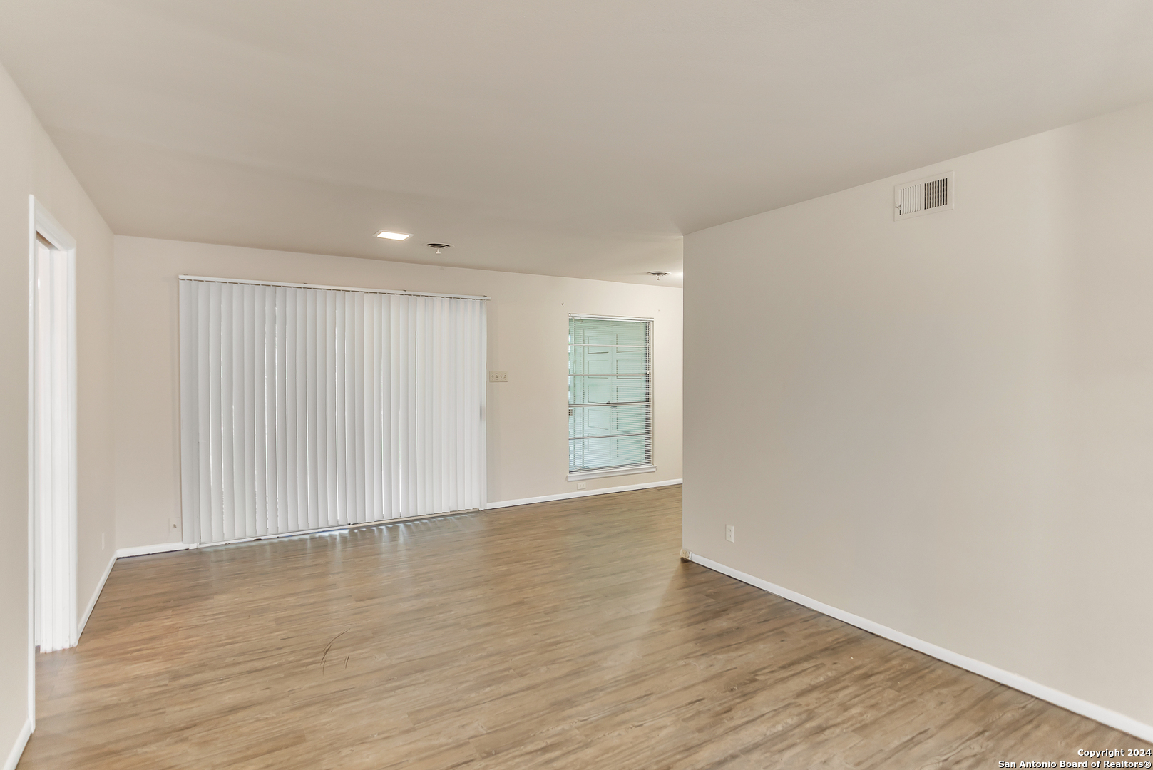 2730 Nacogdoches Road San Antonio TX 78217