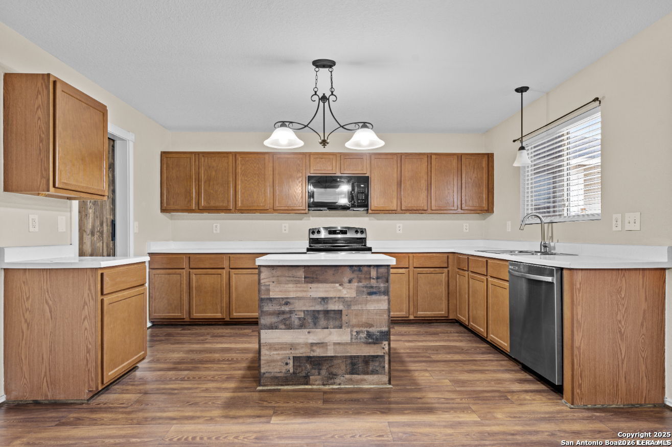 3902 Torey Mesquite San Antonio TX 78261