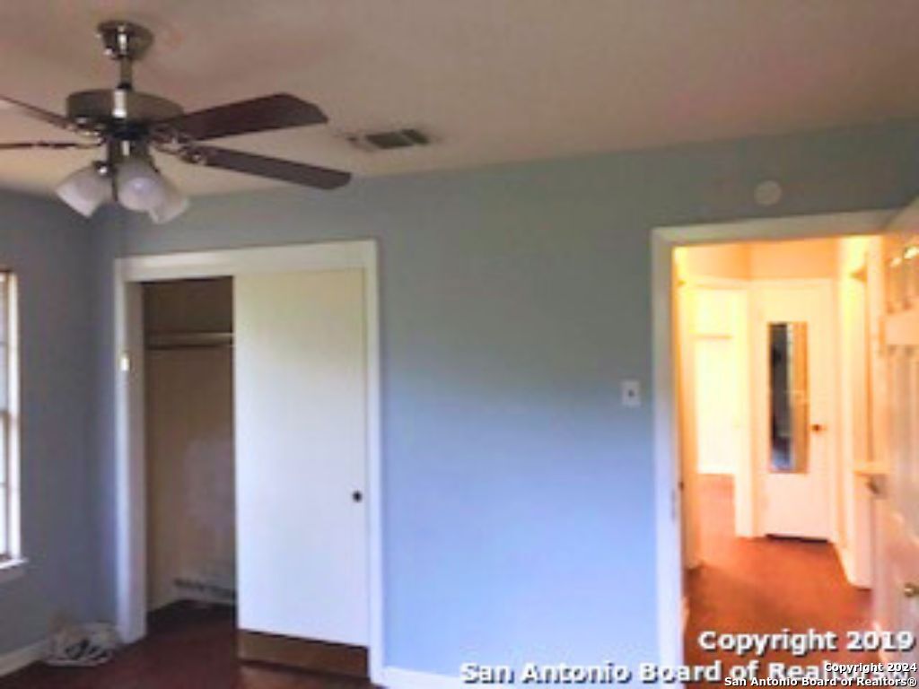213 Sunnyland Drive San Antonio TX 78228