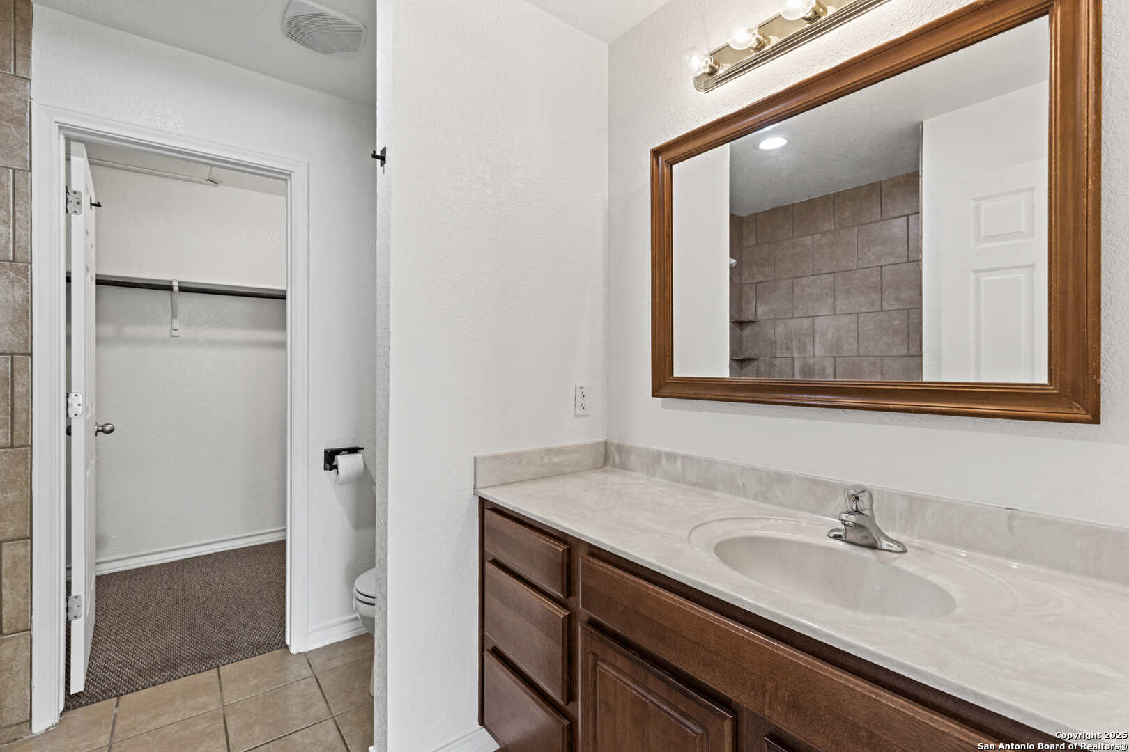 11511 Creek Eagle San Antonio TX 78245