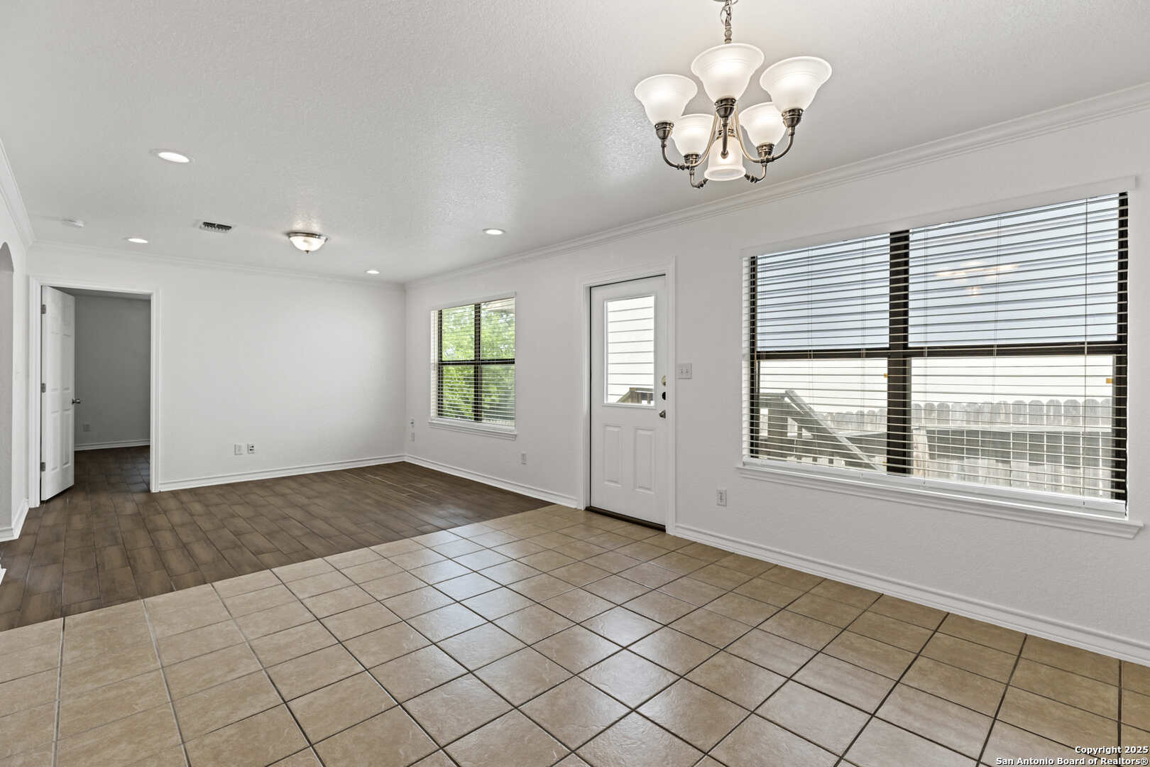 11511 Creek Eagle San Antonio TX 78245