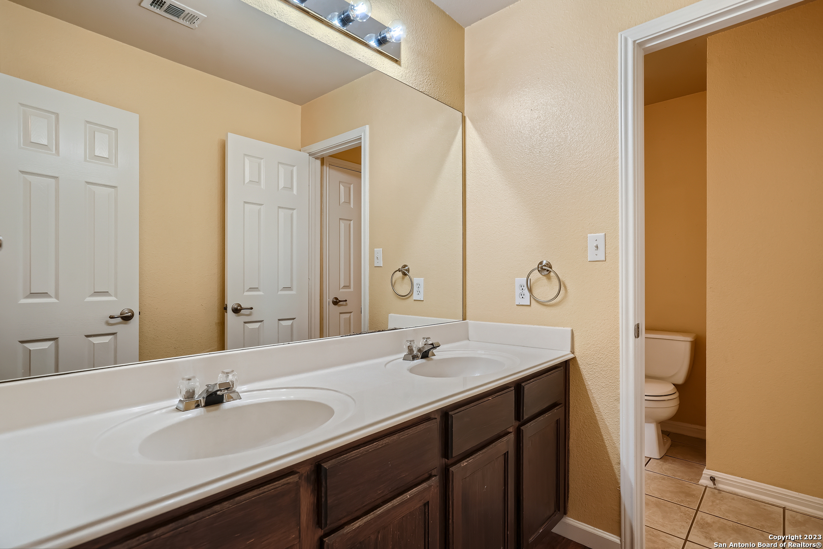 1223 Sand Wedge San Antonio TX 78258