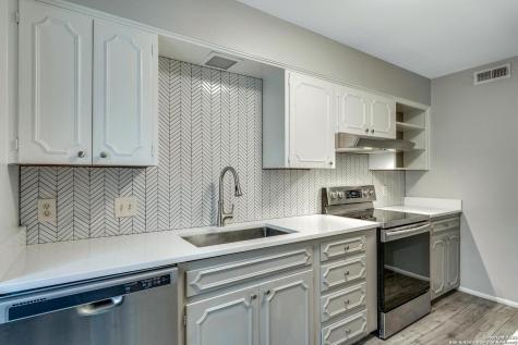 168 Barilla Place San Antonio TX 78209