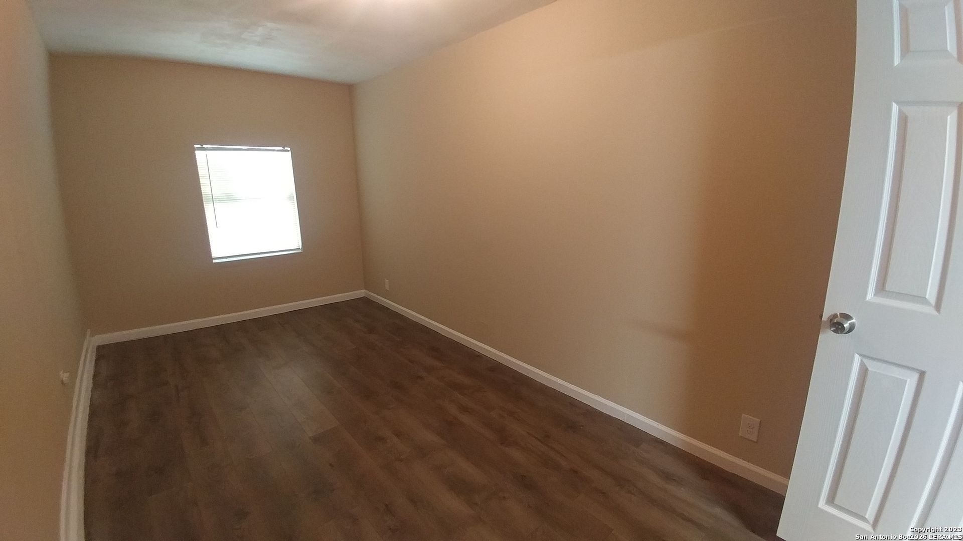 8131 Forest Dawn Live Oak TX 78233