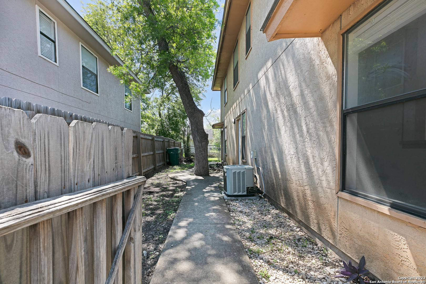 326 W Byrd Boulevard Universal City TX 78148