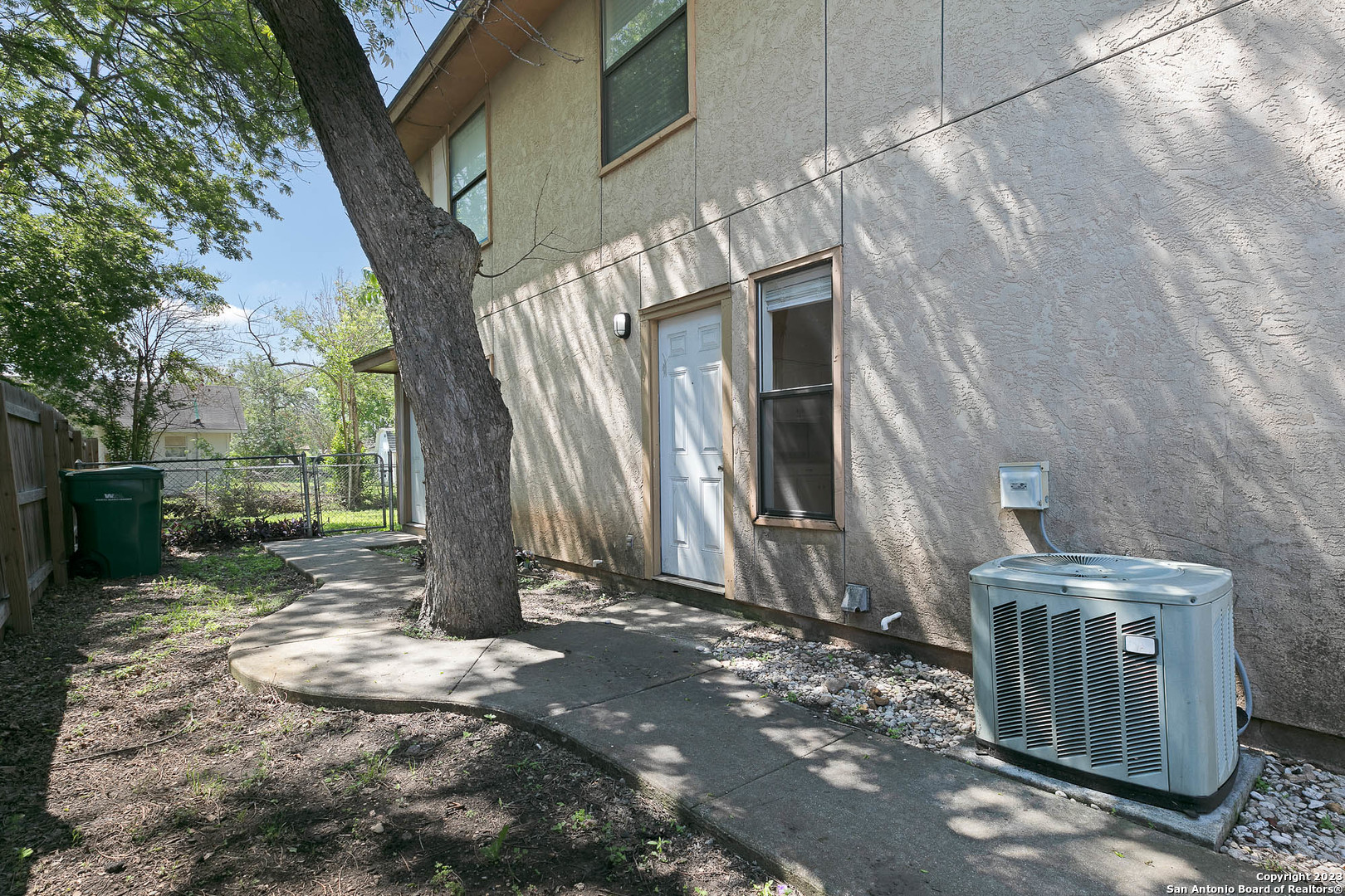 326 W Byrd Boulevard Universal City TX 78148