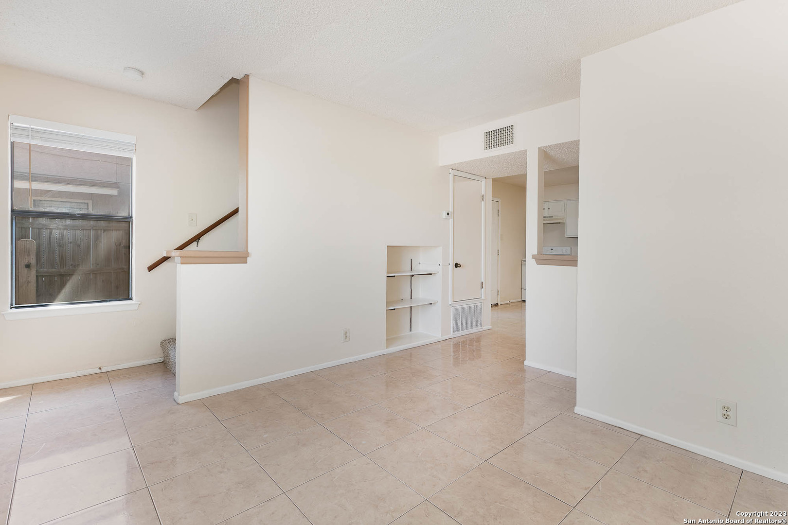 326 W Byrd Boulevard Universal City TX 78148