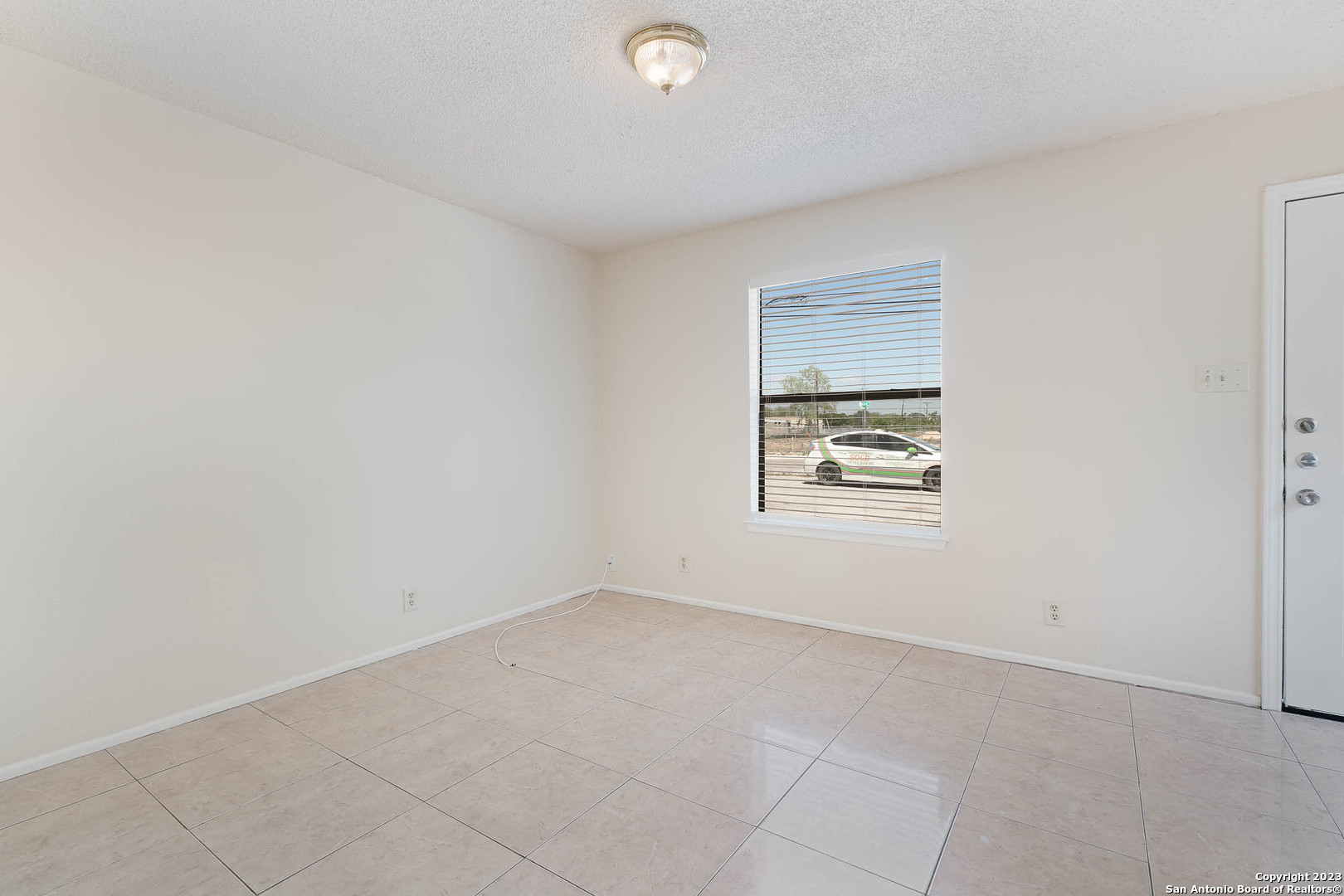 326 W Byrd Boulevard Universal City TX 78148