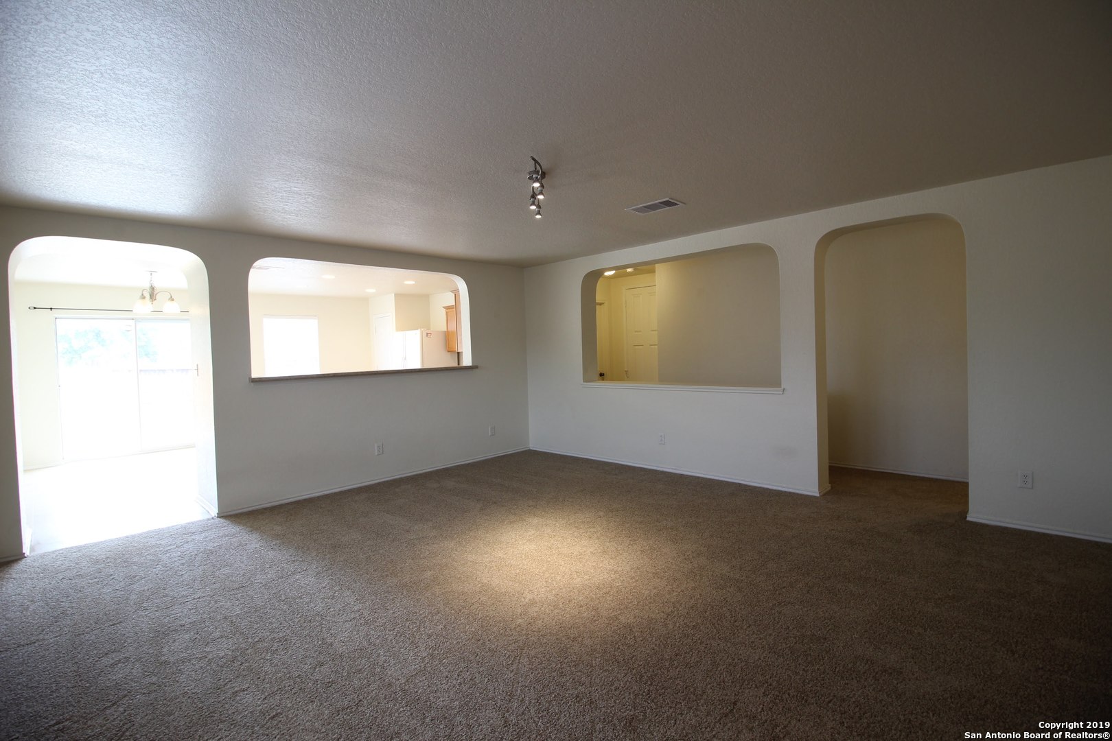 10627 Butterfly Flat San Antonio TX 78254