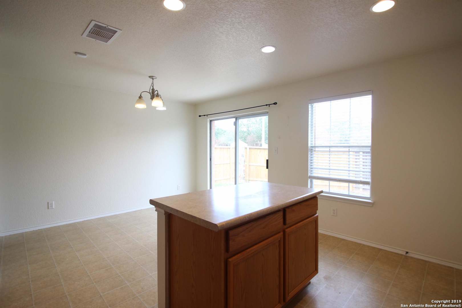 10627 Butterfly Flat San Antonio TX 78254