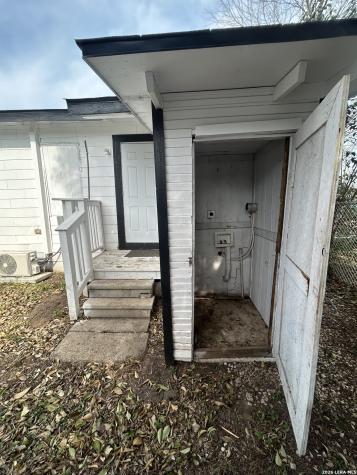 310 Finton San Antonio TX 78204