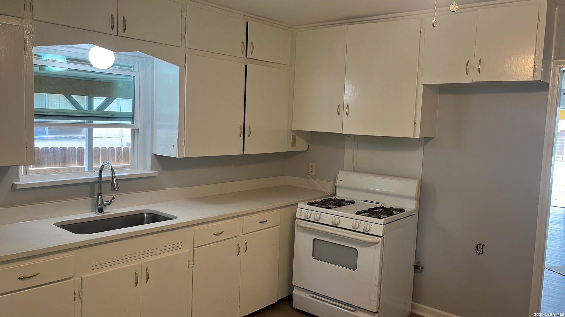 118 Carthage Court San Antonio TX 78225