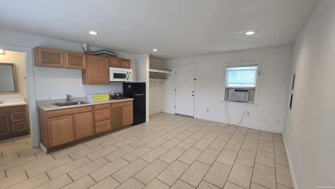 2614 Monterey Street San Antonio TX 78207