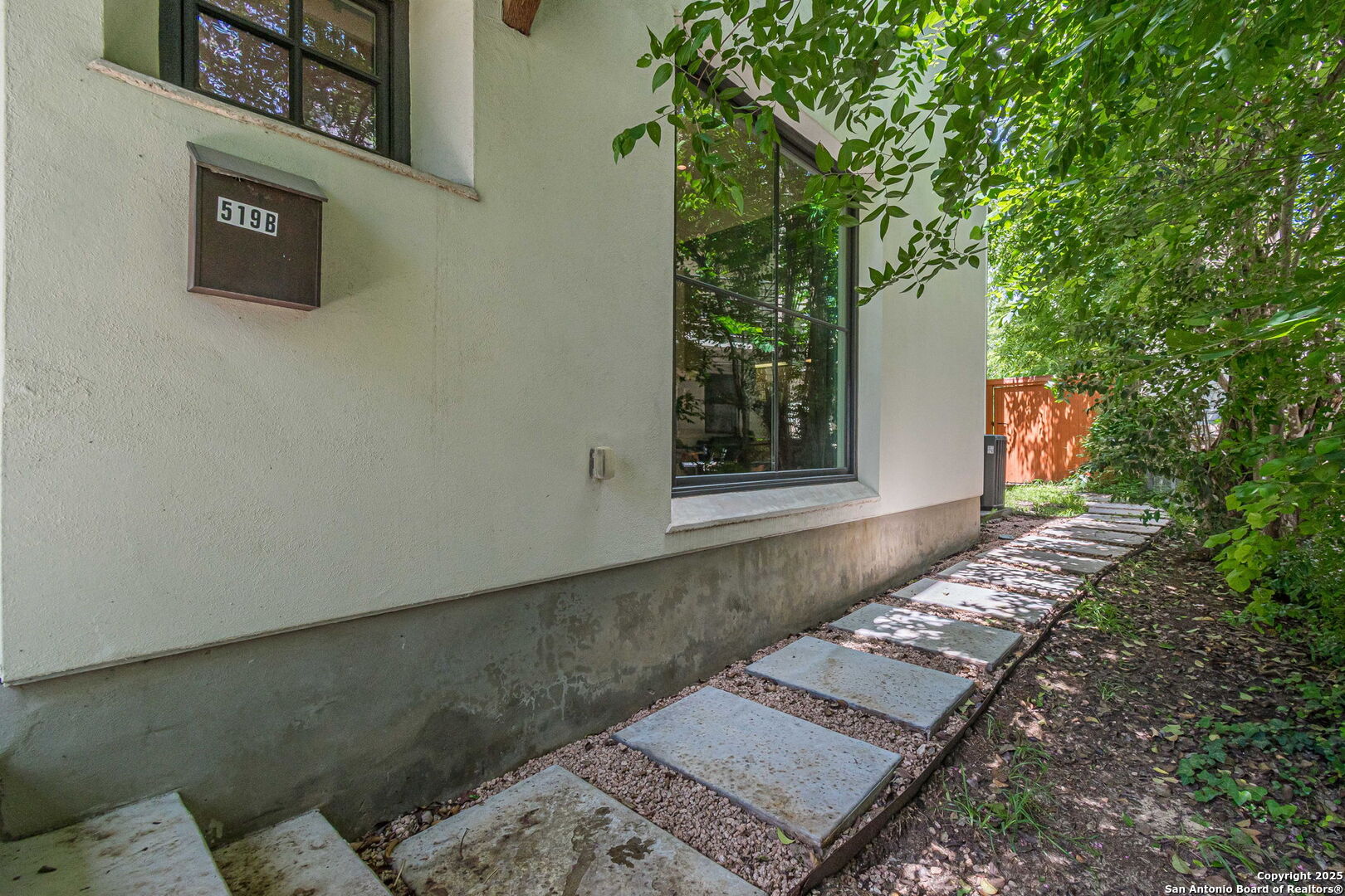 519 Circle San Antonio TX 78209