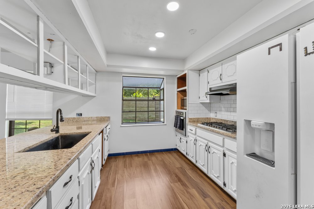 2526 Town Briar Street San Antonio TX 78238