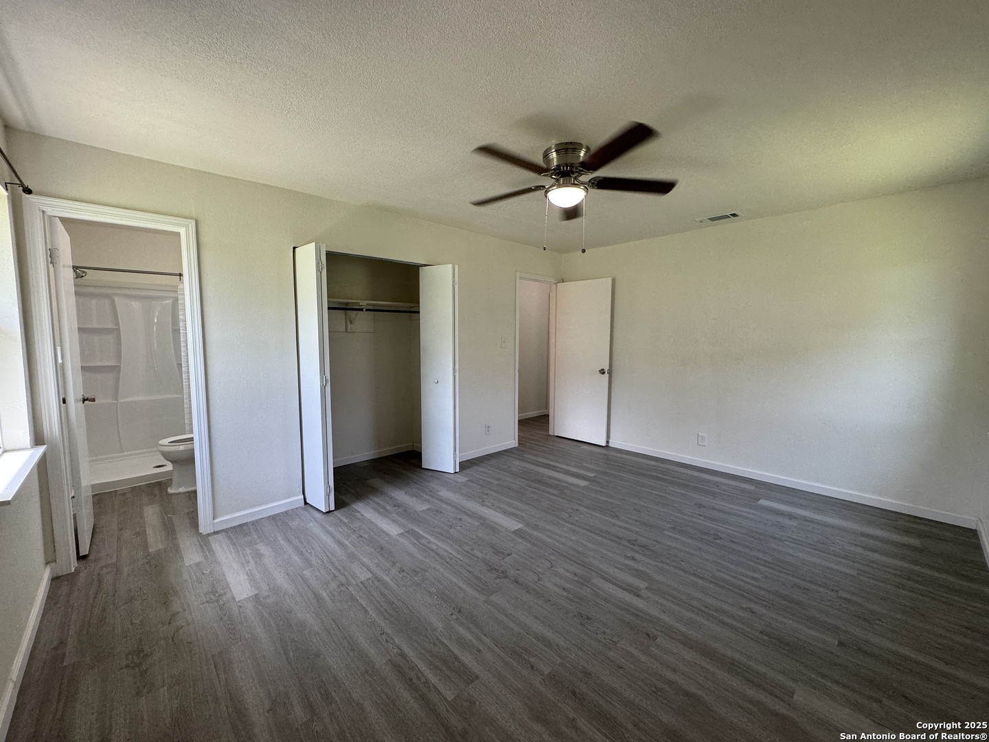 74 Mccoy Lytle TX 78052